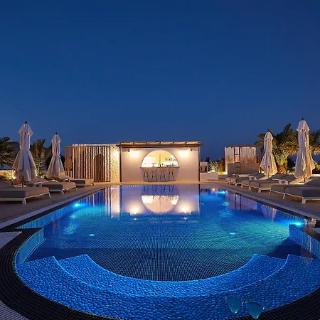 Petri Hotel Agios Georgios (Santorini)